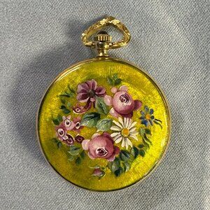 Vintage Ladies 18 Karat Solid Gold Rondine Swiss Made Pendant Watch